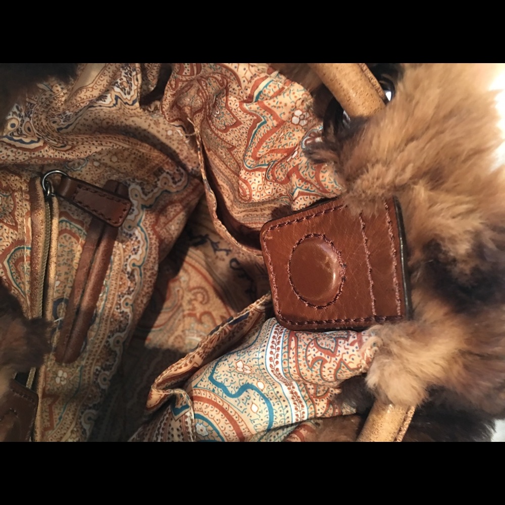 Genuine Rabbit Fur Purse - Picture 5 of 6